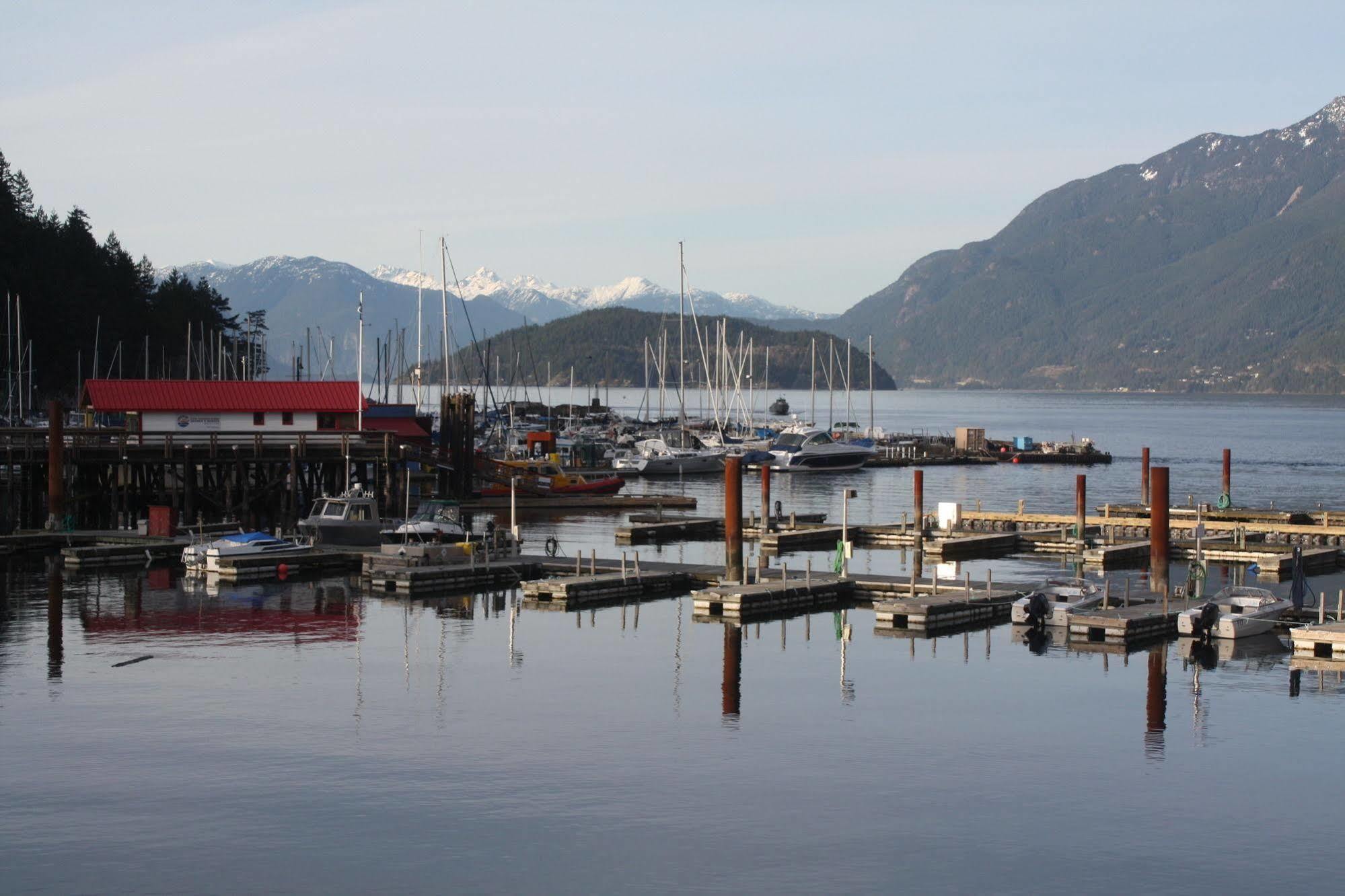 The Classic Horseshoe Bay Motel West Vancouver Zewnętrze zdjęcie